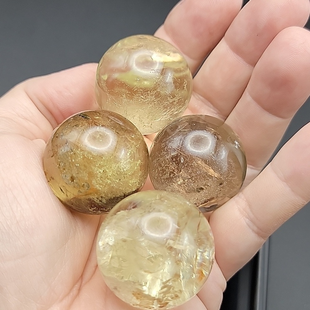 Lot Of 4 Citrine Lemon Quartz Prasiolite Spheres 220g Natural Gemstone Crystal
